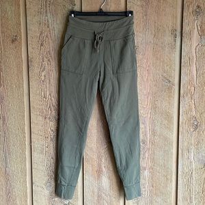wild fable green jogger leggings